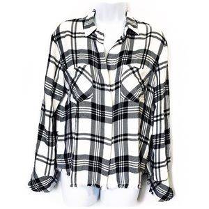 NWOT Cloth & Stone split back rayon flannel shirt